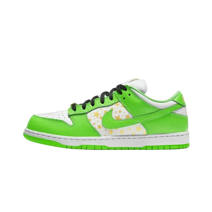 Nike SB Dunk Low Supreme Stars Mean Green
