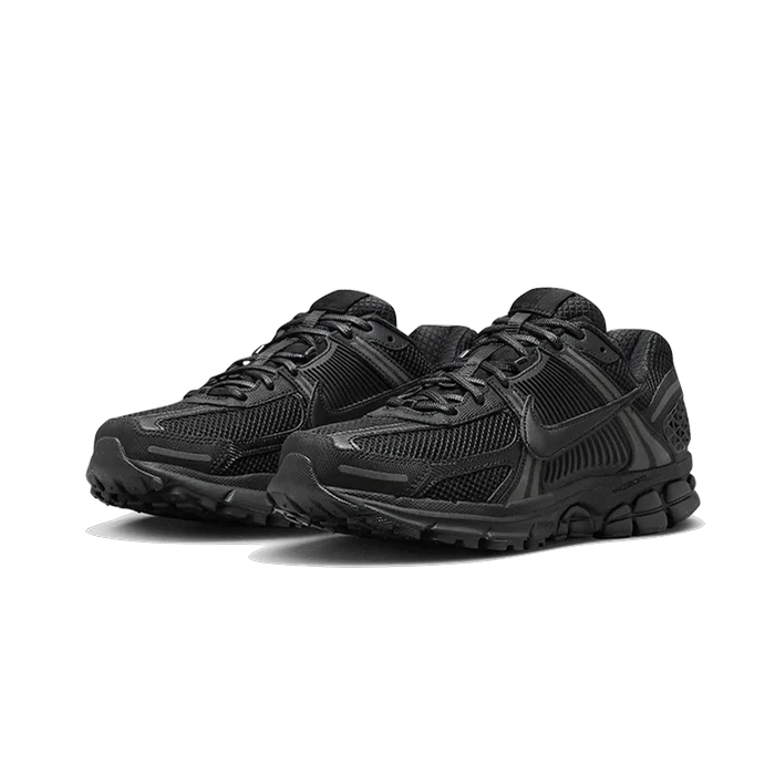 Nike Zoom Vomero 5 Triple Black