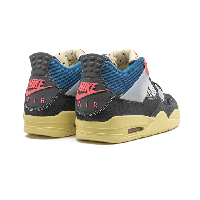 Air Jordan 4 Retro Union Off Noir