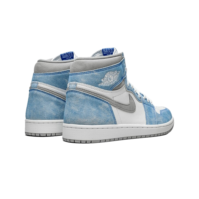 Air Jordan 1 Retro High OG Hyper Royal