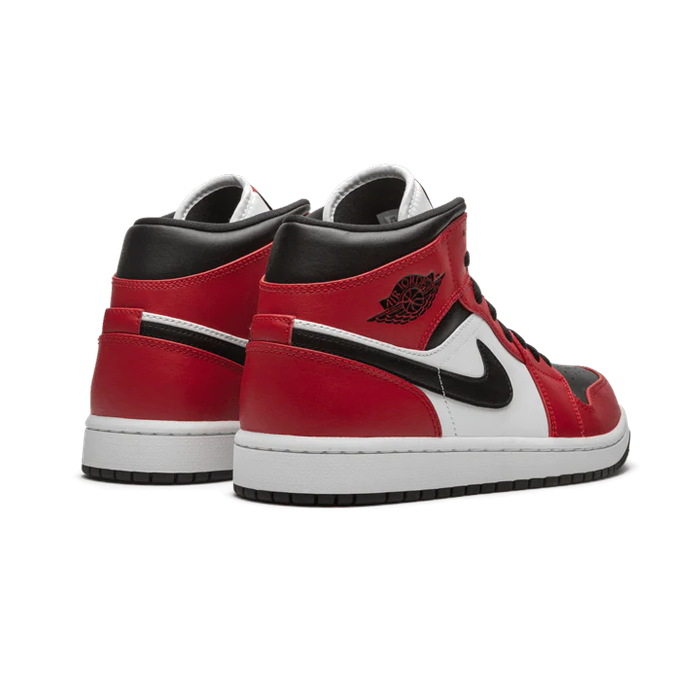 Air Jordan 1 Mid Chicago Toe