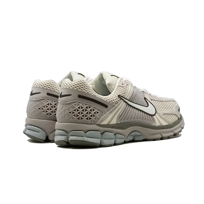 Nike Zoom Vomero 5 SE Light Orewood Brown