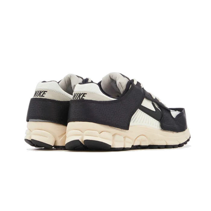 Nike Zoom Vomero 5 Timeless Panda Dunk